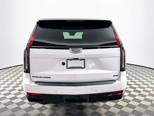 2021 Cadillac Escalade Sport