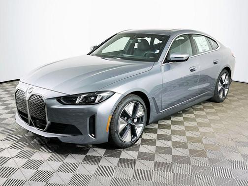 Skyscraper Grey Metallic 2026 BMW i4 Gran Coupe xDrive40