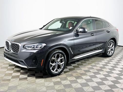 2024 BMW X4 xDrive30i
