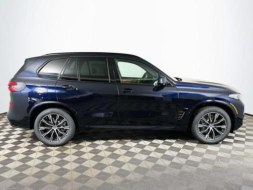 Black Sapphire Metallic 2026 BMW X5 xDrive40i