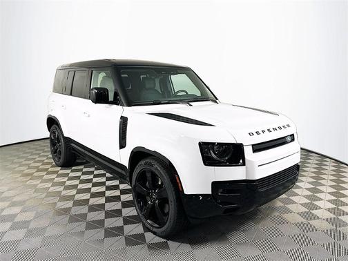 2025 Land Rover Defender 110 P500 X-Dynamic SE