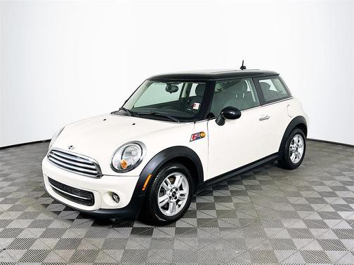2013 MINI Hardtop Cooper