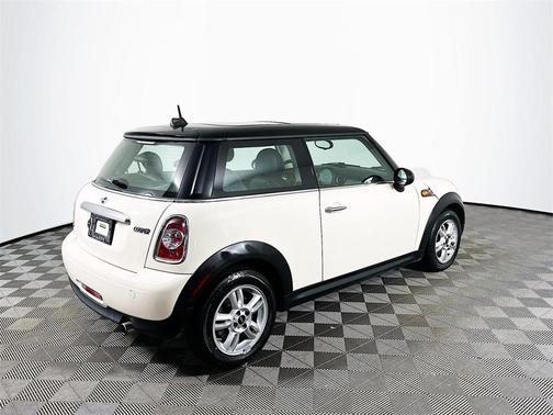 2013 MINI Hardtop Cooper