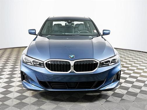 2025 BMW 330 xDrive