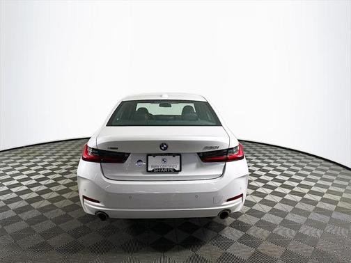 2024 BMW 330 i xDrive