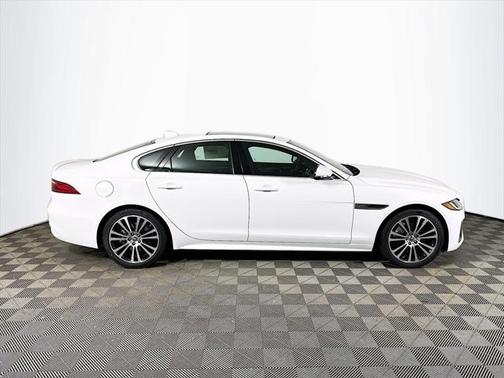 2024 Jaguar XF R-Dynamic SE P250 AWD Automatic