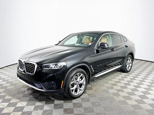 2024 BMW X4 xDrive30i