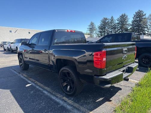 Black 2018 Chevrolet Silverado 1500 2LT
