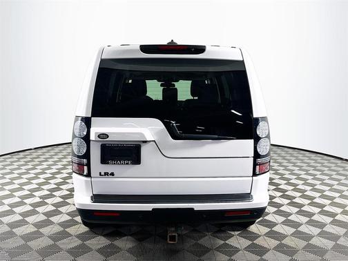 2016 Land Rover LR4 Base