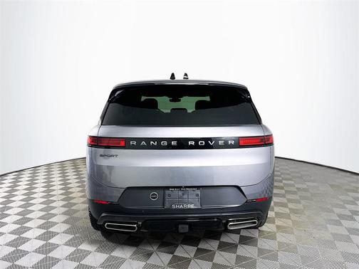 2025 Land Rover Range Rover Sport SE