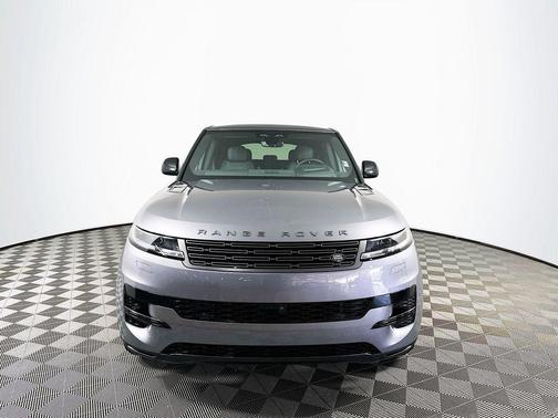 Eiger Grey Metallic 2025 Land Rover Range Rover Sport SE