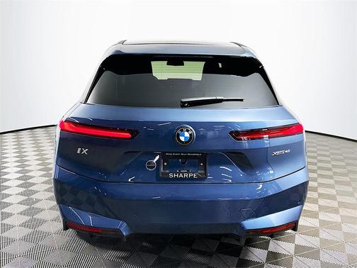 2026 BMW iX xDrive45