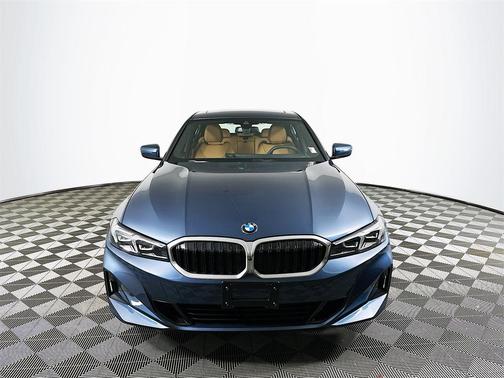 2025 BMW 330 xDrive