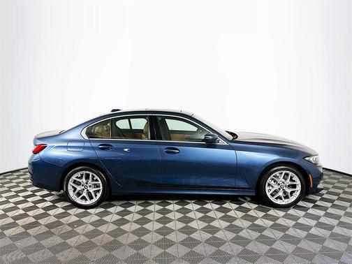 2025 BMW 330 xDrive