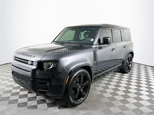 2024 Land Rover Defender 110 V8
