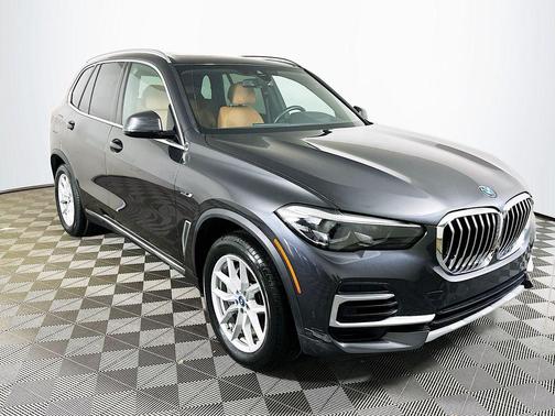 Dark Graphite 2023 BMW X5 PHEV xDrive45e