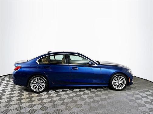 2024 BMW 330 xDrive