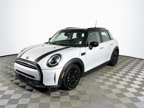 2023 MINI Hardtop Cooper