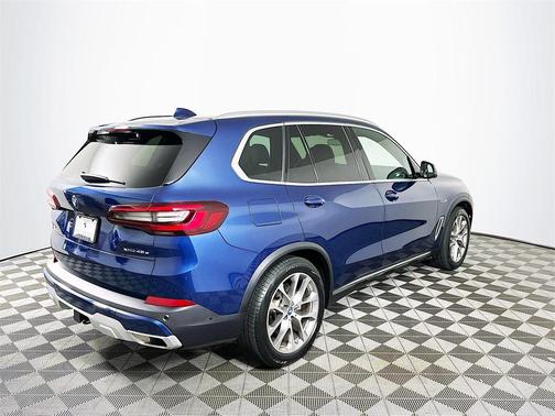 2023 BMW X5 PHEV xDrive45e