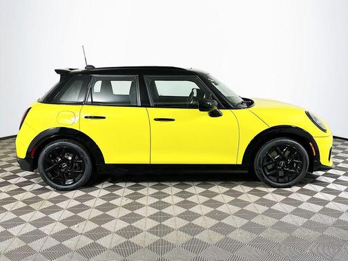 Sunny Side Yellow 2026 MINI Hardtop Cooper S
