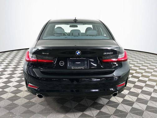Jet Black 2019 BMW 330 xDrive