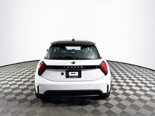 2025 MINI Hardtop Cooper