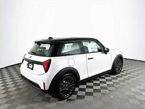 2025 MINI Hardtop Cooper