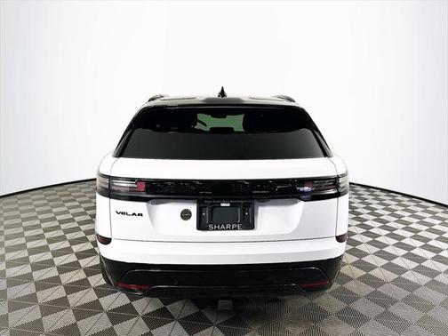 2026 Land Rover Range Rover Velar P250 SE R-Dynamic