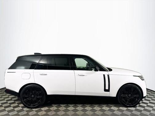 2024 Land Rover Range Rover P400 SE