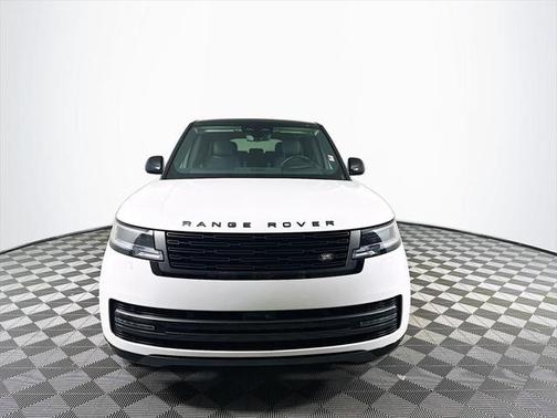 2024 Land Rover Range Rover P400 SE