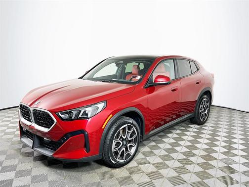 2025 BMW X2 xDrive28i