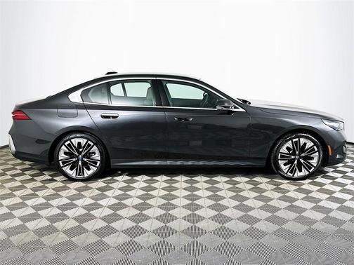 2026 BMW 530 i xDrive