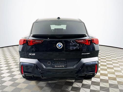 2025 BMW X2 xDrive28i