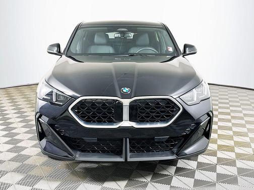 2025 BMW X2 xDrive28i