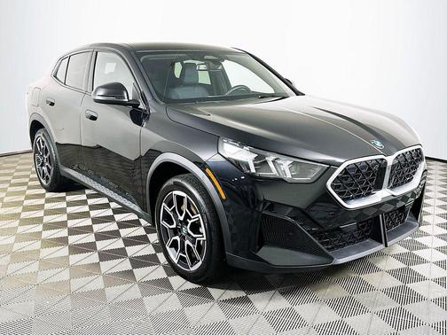 2025 BMW X2 xDrive28i