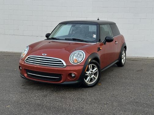 2013 MINI Hardtop Cooper