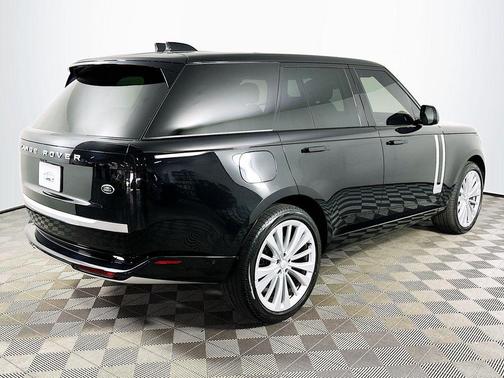 2023 Land Rover Range Rover First Edition