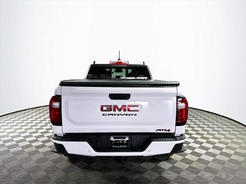 2024 GMC Canyon Base