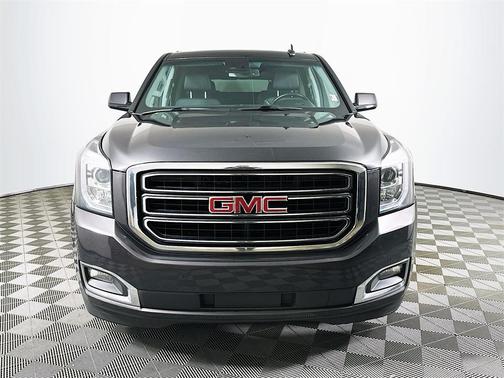 2017 GMC Yukon XL SLT
