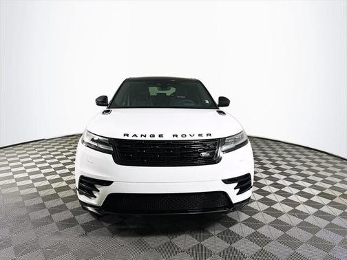 2026 Land Rover Range Rover Velar P250 SE R-Dynamic