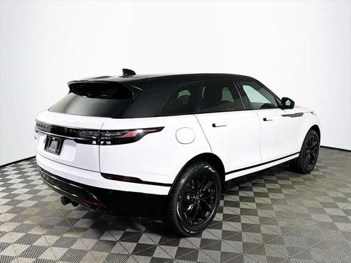 2026 Land Rover Range Rover Velar P250 SE R-Dynamic