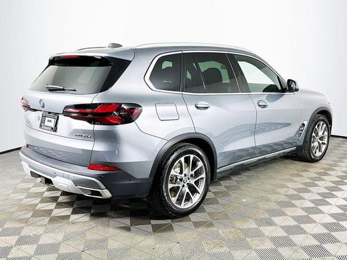 2026 BMW X5 PHEV xDrive50e