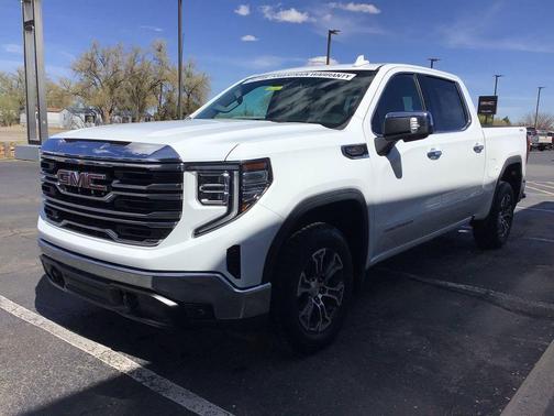 2025 GMC Sierra 1500 SLT