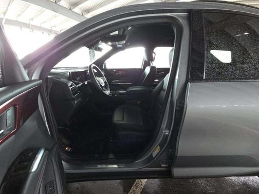 Gray 2025 Chevrolet Traverse Z71