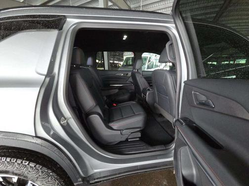 Gray 2025 Chevrolet Traverse Z71