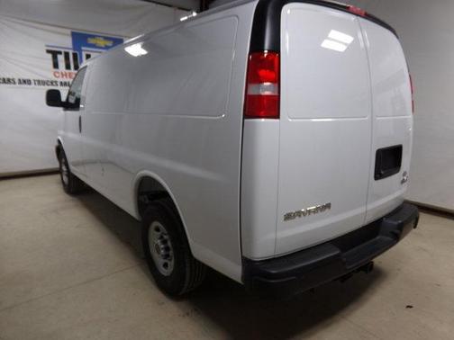 2025 GMC Savana 2500 Work Van
