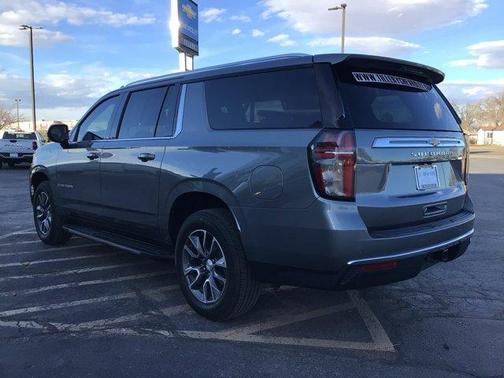 2021 Chevrolet Suburban LS