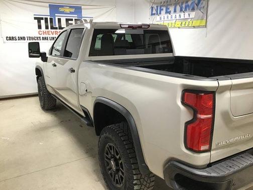 2026 Chevrolet Silverado 2500 ZR2