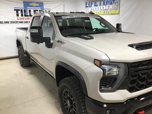 2026 Chevrolet Silverado 2500 ZR2