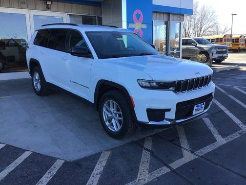 2023 Jeep Grand Cherokee L Laredo